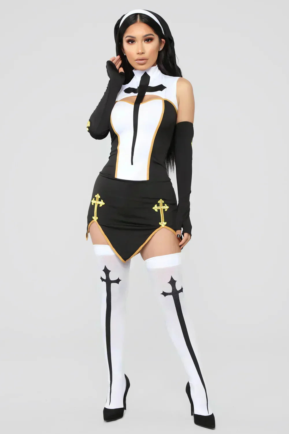 Classic Nun 4-Piece Costume Set
