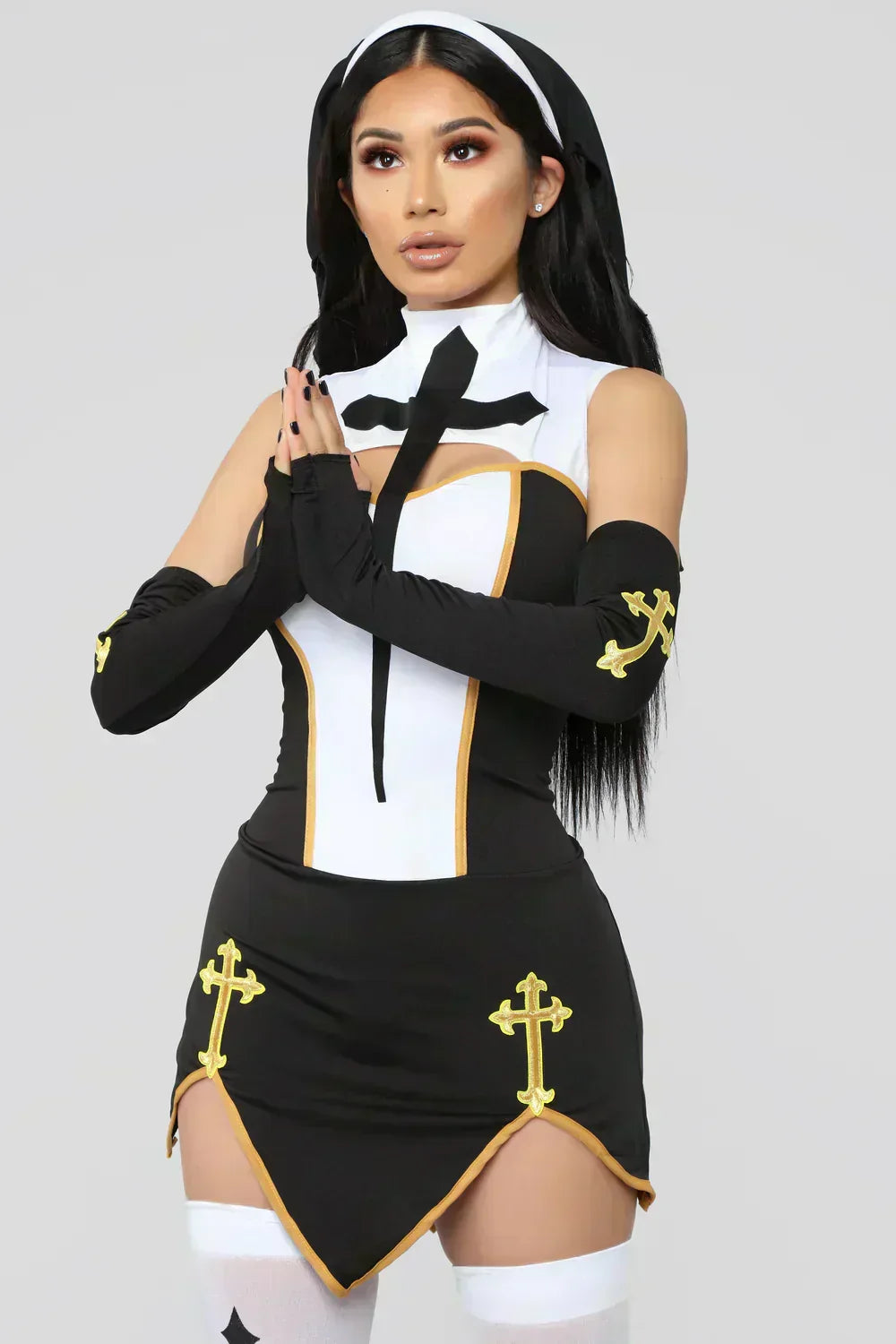 Classic Nun 4-Piece Costume Set