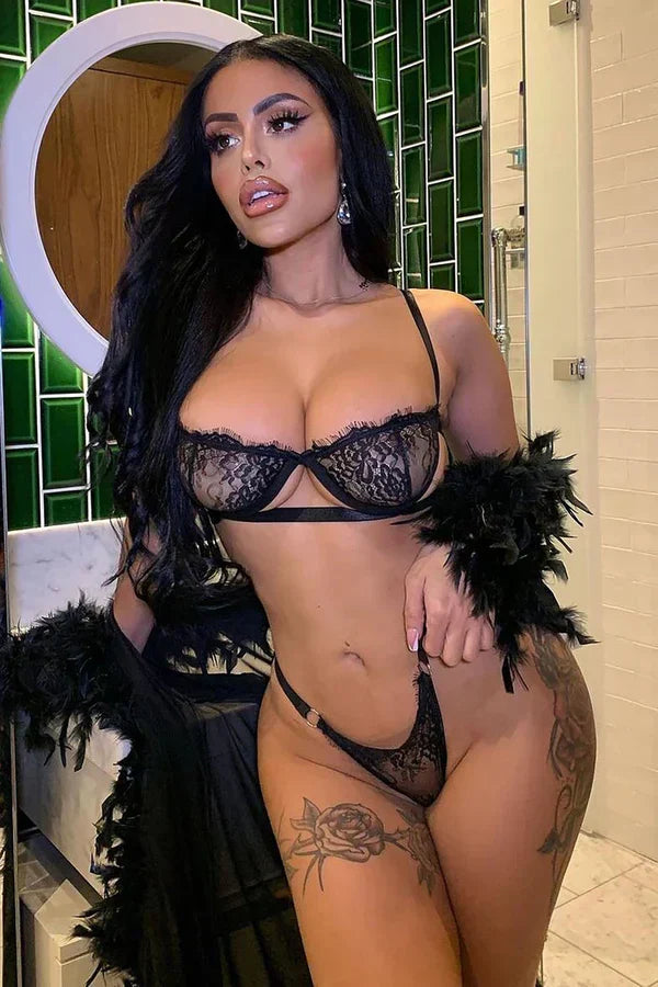 Classic Lace Bra & Panty Set